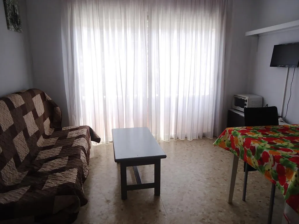 Apartaments Playas Lloret -Famous Family Resort Fenals Beach Lloret de Mar 0*,  Spanyolország