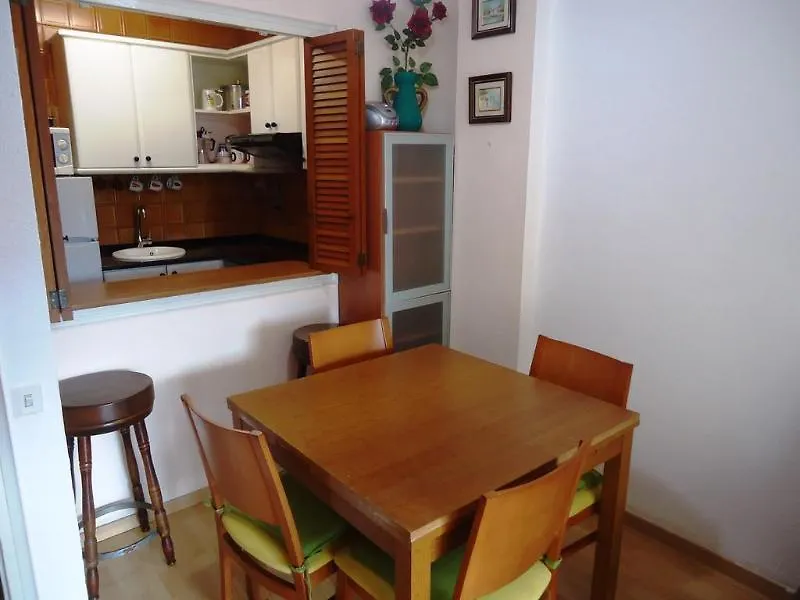 Apartaments Playas Lloret -Famous Family Resort Fenals Beach Lloret de Mar 0*,  Spanyolország