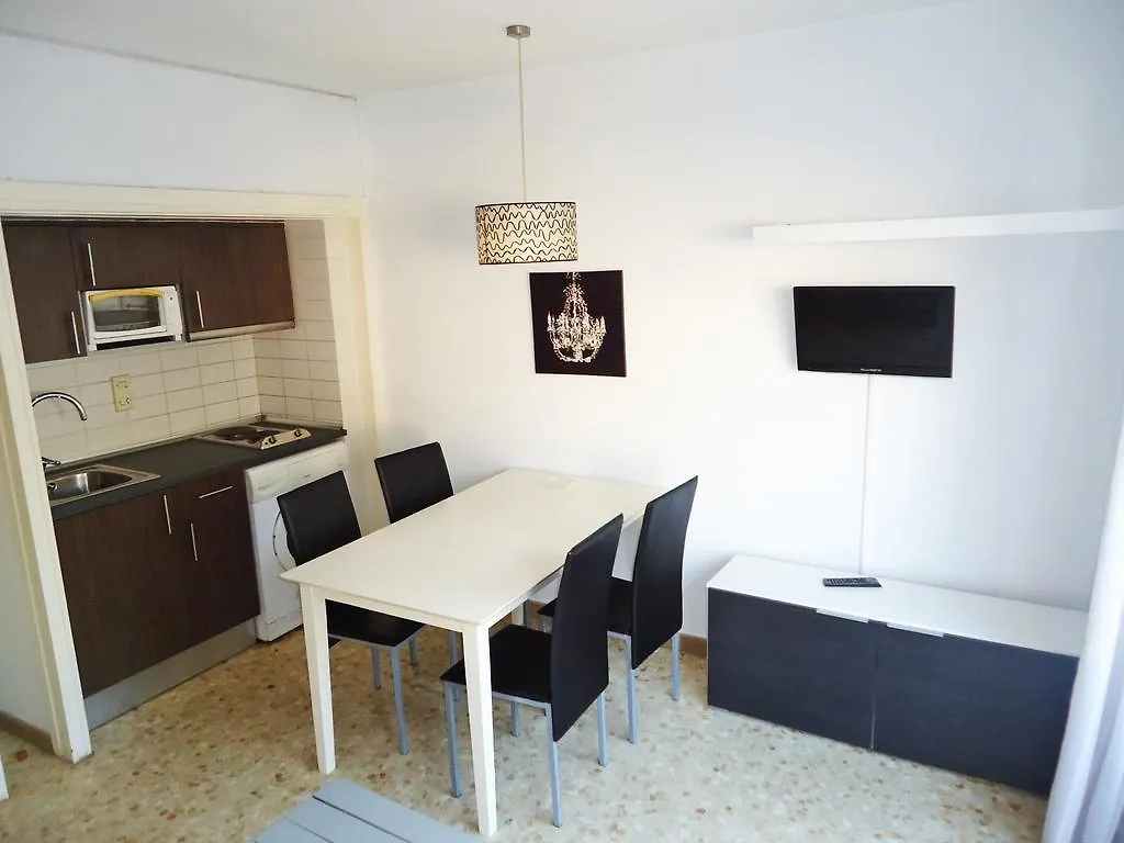 Apartaments Playas Lloret -Famous Family Resort Fenals Beach Lloret de Mar Apartman